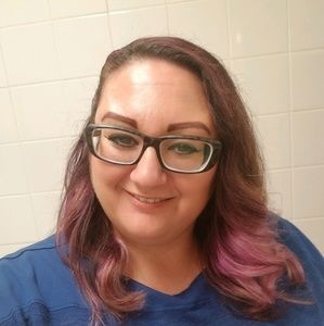 Meet your Posher, Raylene